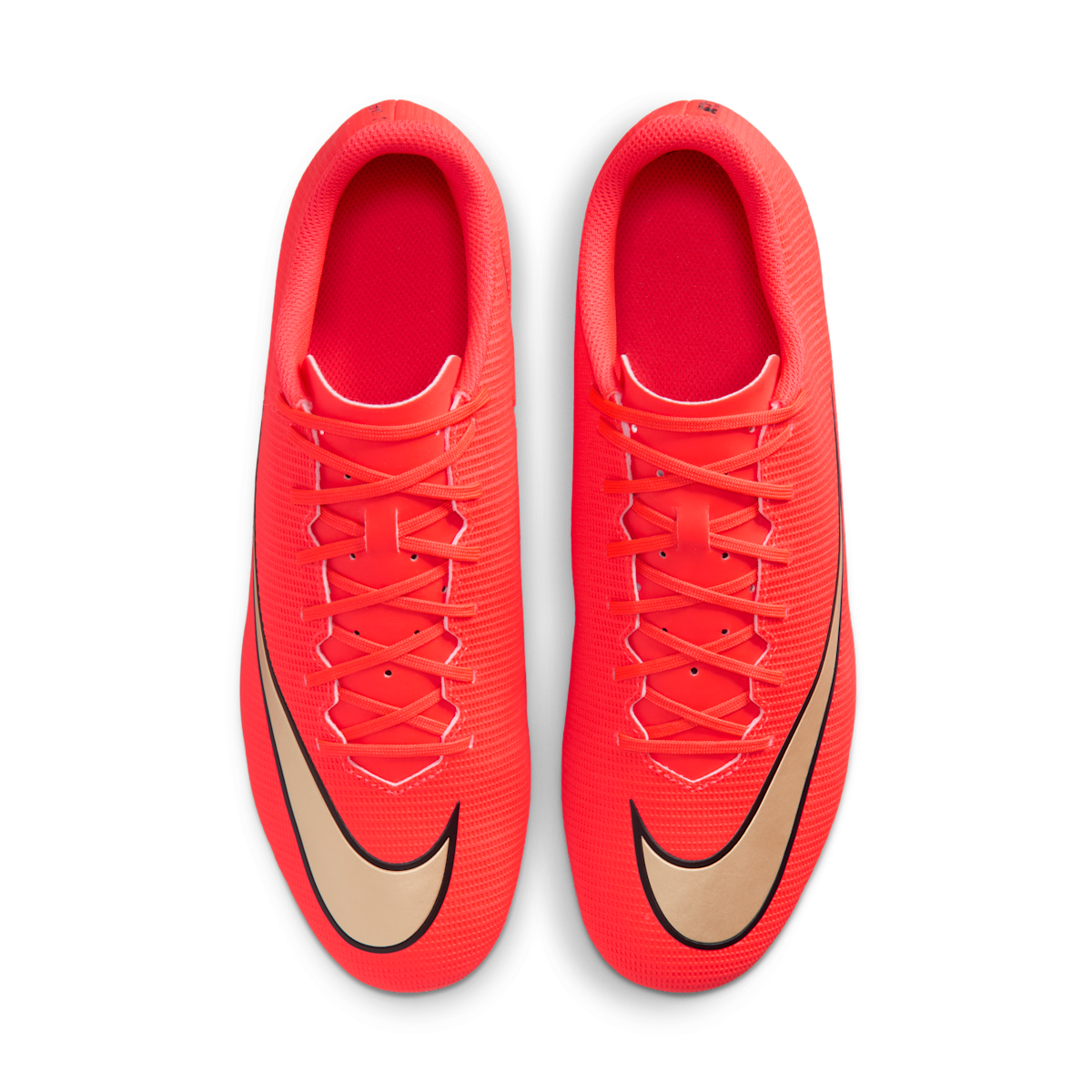 Men's Mercurial Vapor 17 Club Multi-Ground Low-Top Soccer Cleats