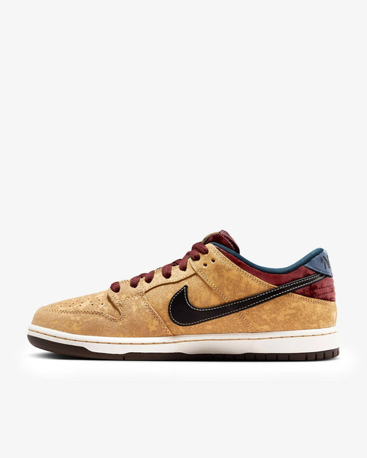 Men's Sb Dunk Low Pro Sneakers In Celestial Gold/black/dark Team Red/armory Navy