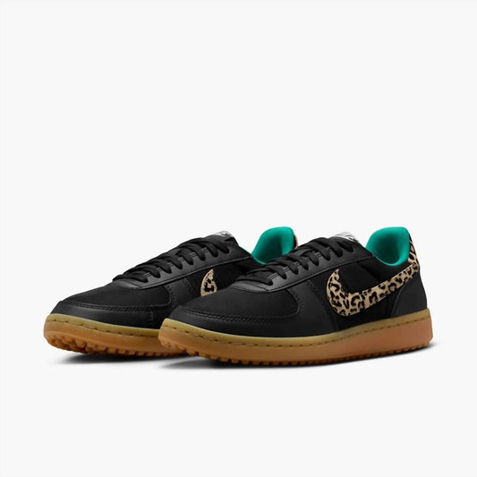 Women's Field General Se Sneakers In Leopard Swoosh