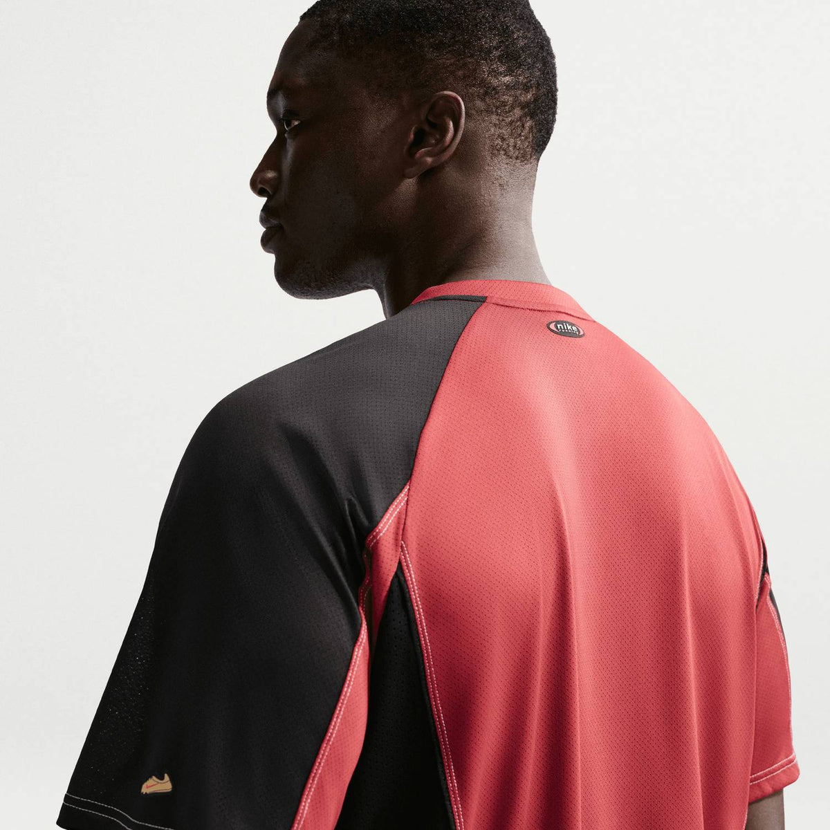 Retro Dri Fit Half Zip Running Top In Crimson/black