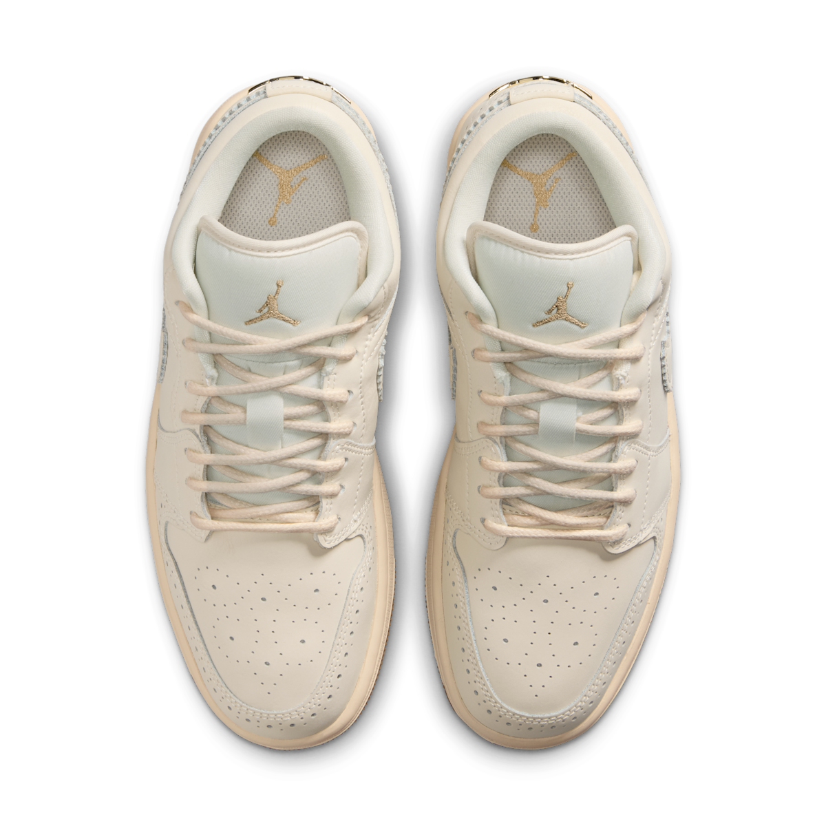 Women's Air  1 Low SE Shoes