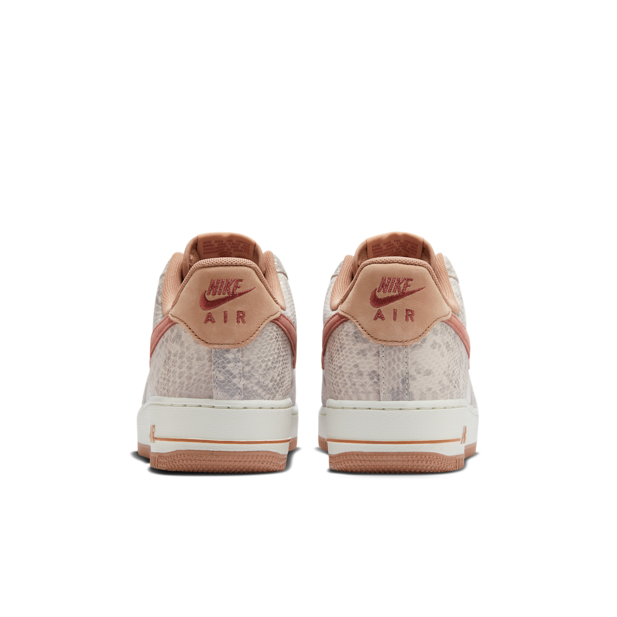 Men's Air Force 1 '07 LV8 Shoes