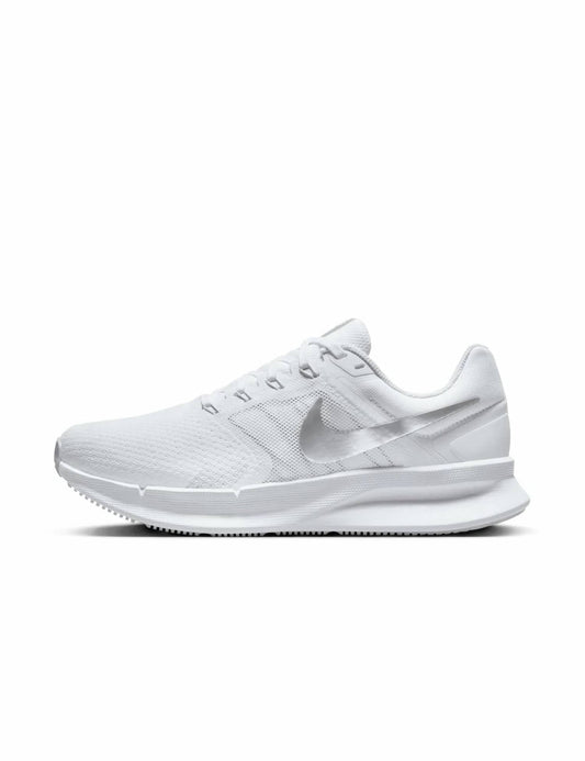 Women's Run Swift 3 Road Running Shoes In White/silver
