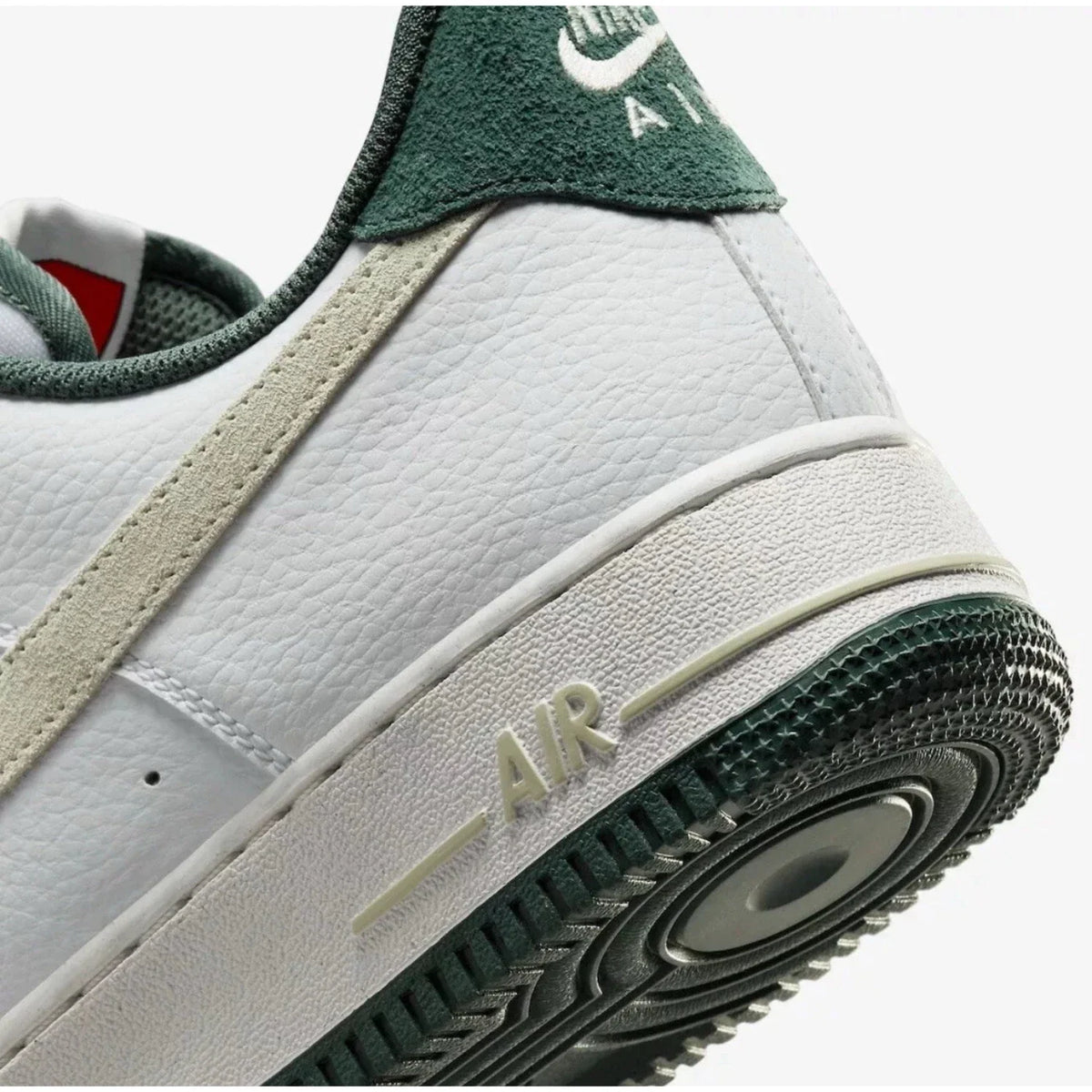 Nike Air Force 1 Low '07 LV8 HF1939-100 Sneakers Men White Green Lifestyle Shoes