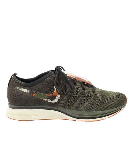 The Nike Flyknit Trainers in Olive Mesh