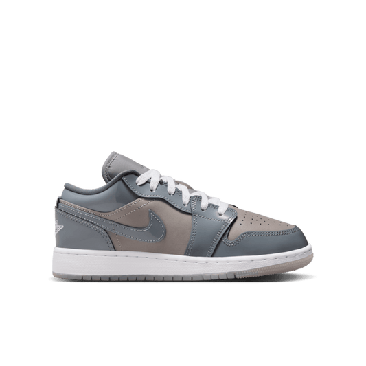 Jordan 1 Low SE Medium Grey Cool Grey White (GS)