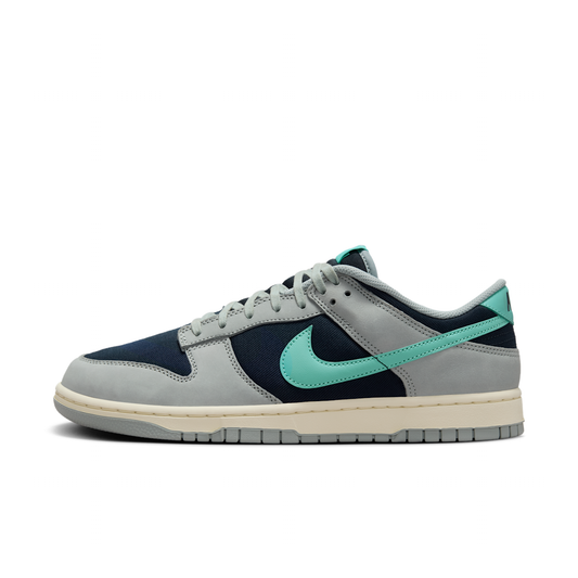Men's Dunk Low Retro Premium Shoes