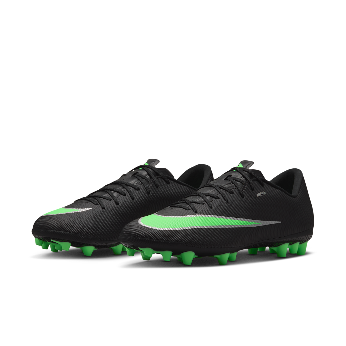 Men's Mercurial Vapor 17 Academy Artificial-Grass Low-Top Soccer Cleats