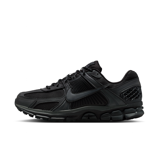 Men's Zoom Vomero 5 SE Shoes with Reflective Accents