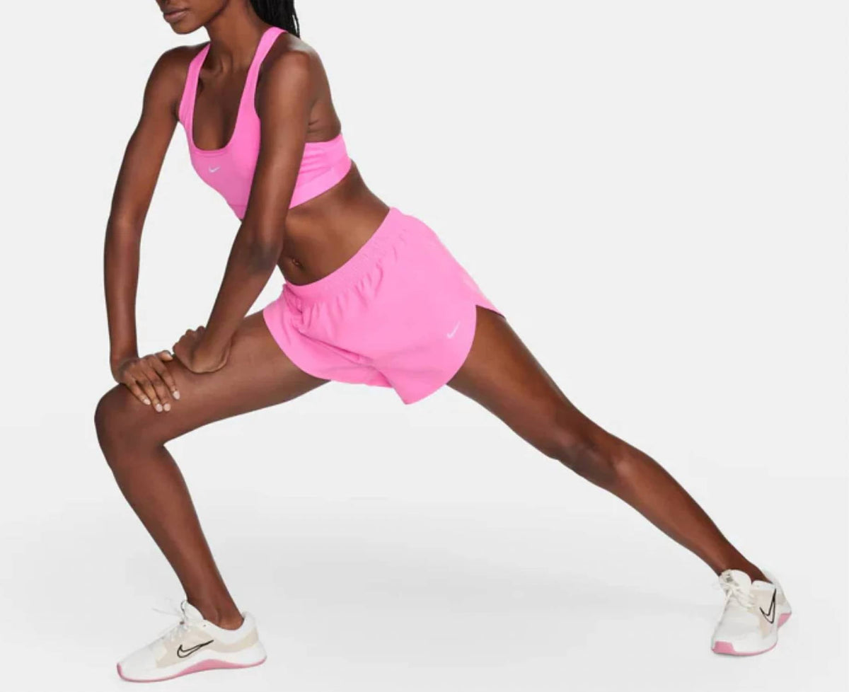 Swoosh Light-Support Non-Padded Sports Bra In Playful Pink